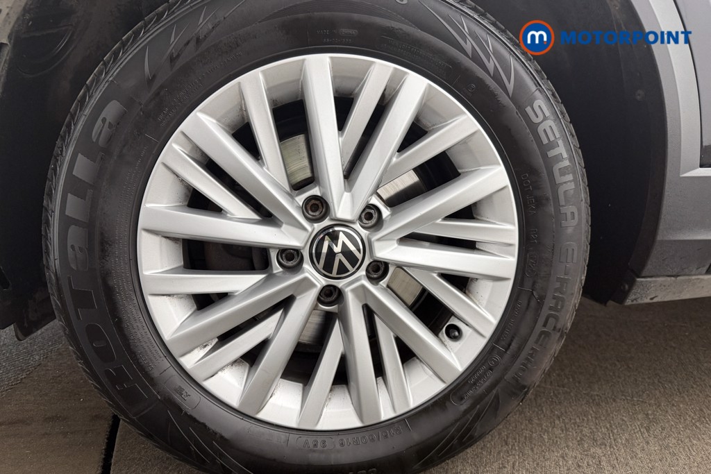 Volkswagen T-Roc Life Manual Petrol SUV - Stock Number (1681774) - 11th supplementary image