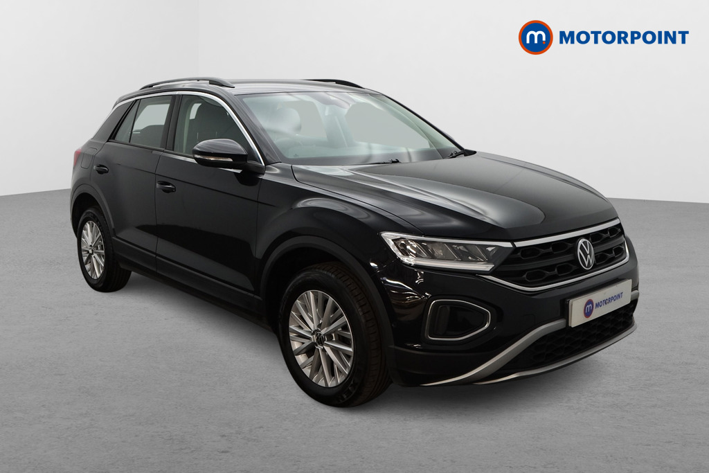 Volkswagen T-Roc Life Manual Petrol SUV - Stock Number (1681774) - Drivers side front corner