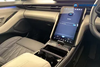 Ford Explorer Premium Automatic Electric SUV - Stock Number (1682183) - 15th supplementary image