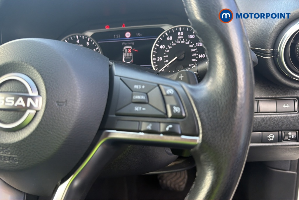 Nissan Juke N-Connecta Automatic Petrol SUV - Stock Number (1682255) - 3rd supplementary image