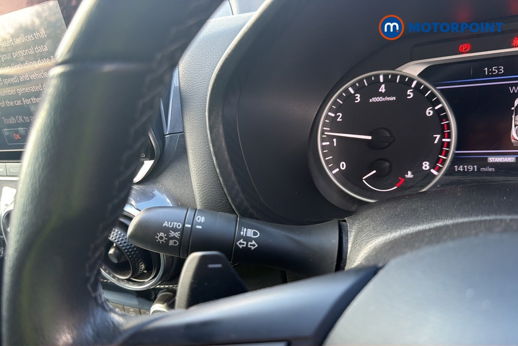 Nissan Juke N-Connecta Automatic Petrol SUV - Stock Number (1682255) - 5th supplementary image