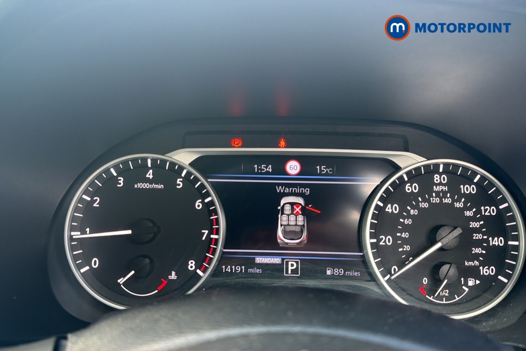 Nissan Juke N-Connecta Automatic Petrol SUV - Stock Number (1682255) - 7th supplementary image