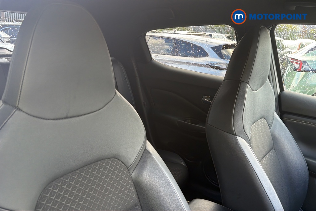 Nissan Juke N-Connecta Automatic Petrol SUV - Stock Number (1682255) - 22nd supplementary image