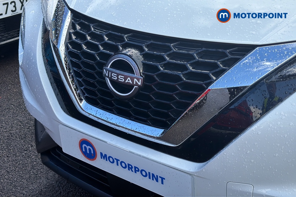 Nissan Juke N-Connecta Automatic Petrol SUV - Stock Number (1682255) - 43rd supplementary image