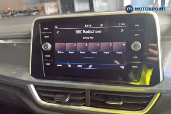 Volkswagen T-Roc Style Manual Petrol SUV - Stock Number (1682665) - 8th supplementary image