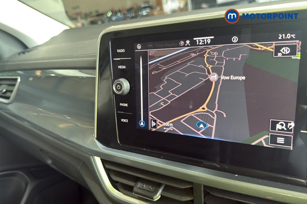 Volkswagen T-Roc Style Manual Petrol SUV - Stock Number (1682665) - 9th supplementary image