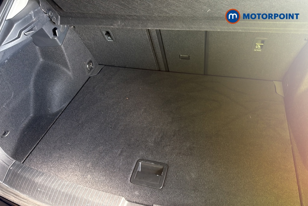 Volkswagen T-Roc Style Manual Petrol SUV - Stock Number (1682665) - 30th supplementary image