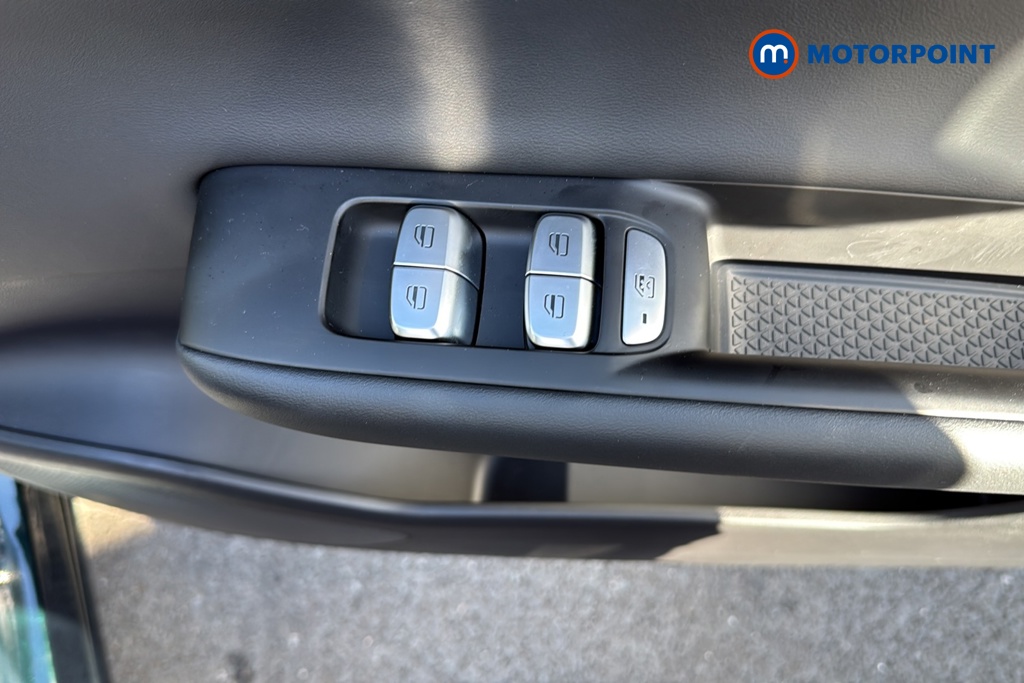 Chery Tiggo 8 Summit Automatic Petrol Plug-In Hybrid SUV - Stock Number (1682708) - 19th supplementary image