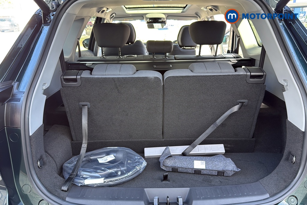 Chery Tiggo 8 Summit Automatic Petrol Plug-In Hybrid SUV - Stock Number (1682708) - 32nd supplementary image