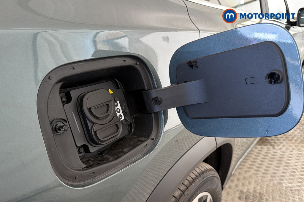 Chery Tiggo 8 Summit Automatic Petrol Plug-In Hybrid SUV - Stock Number (1682778) - 40th supplementary image