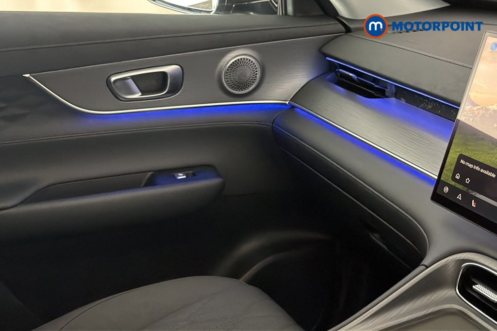 Chery Tiggo 8 Summit Automatic Petrol Plug-In Hybrid SUV - Stock Number (1682789) - 997th supplementary image