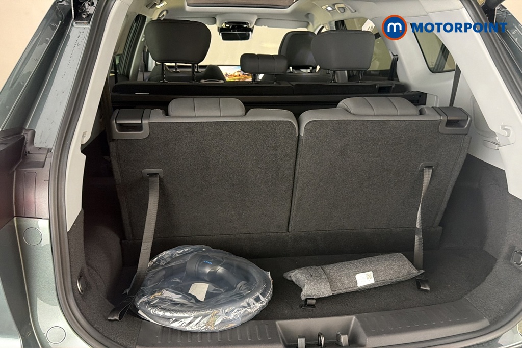 Chery Tiggo 8 Summit Automatic Petrol Plug-In Hybrid SUV - Stock Number (1682789) - 32nd supplementary image