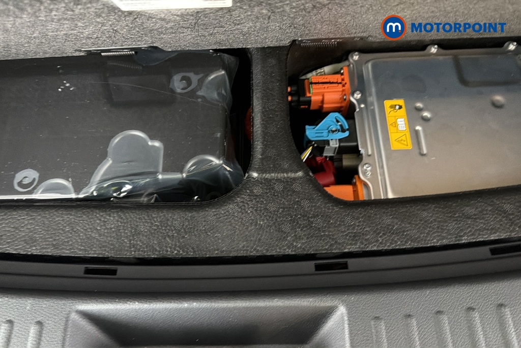 Chery Tiggo 8 Summit Automatic Petrol Plug-In Hybrid SUV - Stock Number (1682789) - 33rd supplementary image