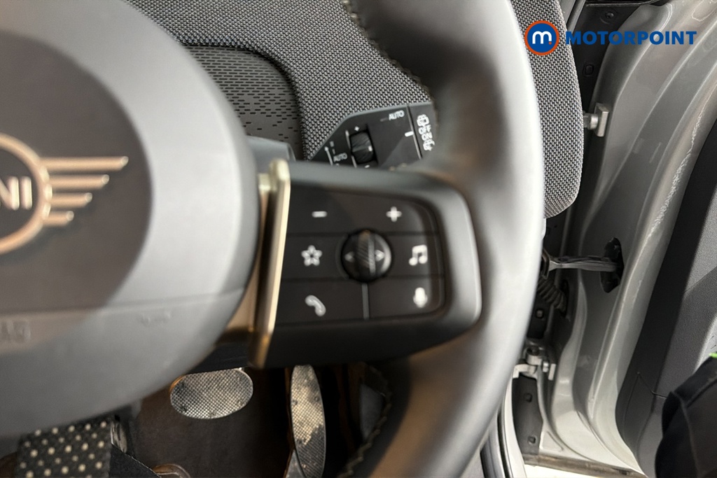 Mini Countryman C Classic Automatic Petrol SUV - Stock Number (1683093) - 3rd supplementary image