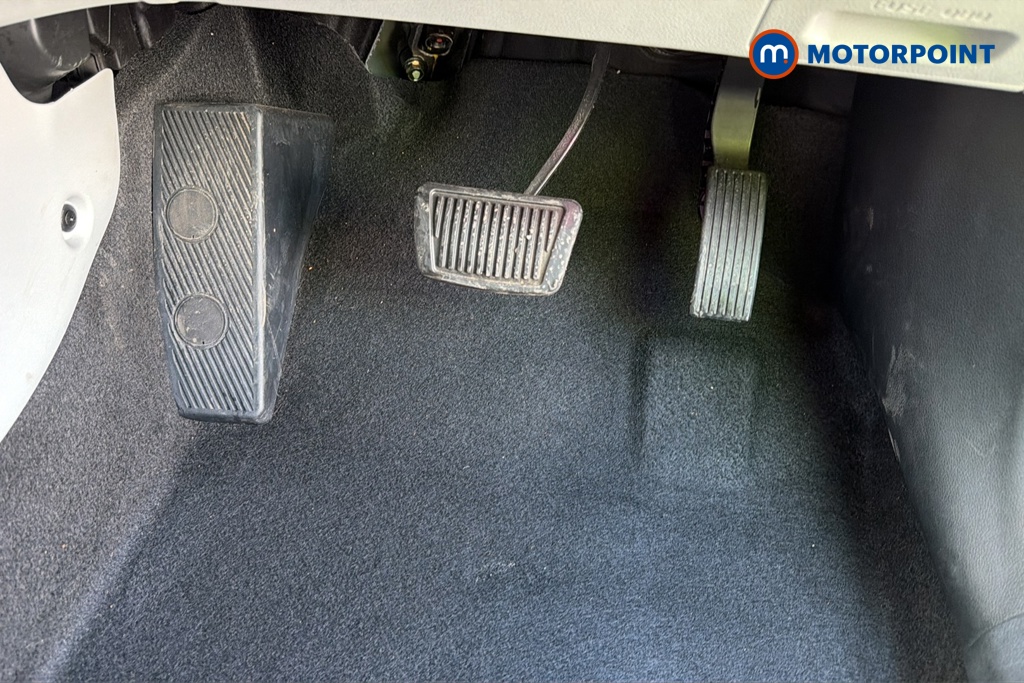 Hyundai I20 Tech Line Automatic Petrol Hatchback - Stock Number (1683294) - 24th supplementary image