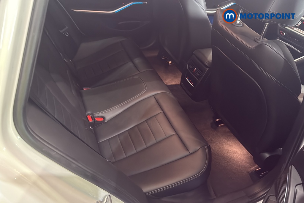 BMW 3 Series M Sport Automatic Petrol Plug-In Hybrid Estate - Stock Number (1683318) - 25th supplementary image
