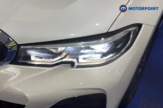 BMW 3 Series M Sport Automatic Petrol Plug-In Hybrid Estate - Stock Number (1683318) - 42nd supplementary image