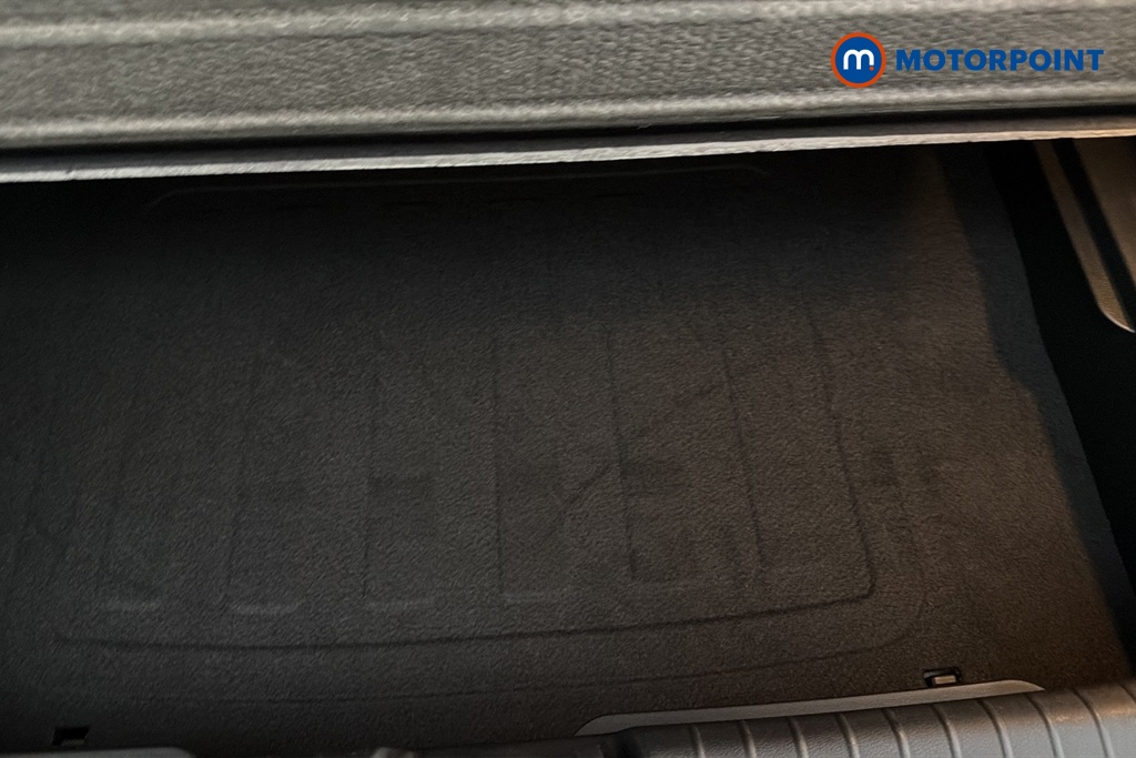 Hyundai I20 Tech Line Automatic Petrol Hatchback - Stock Number (1683588) - 33rd supplementary image