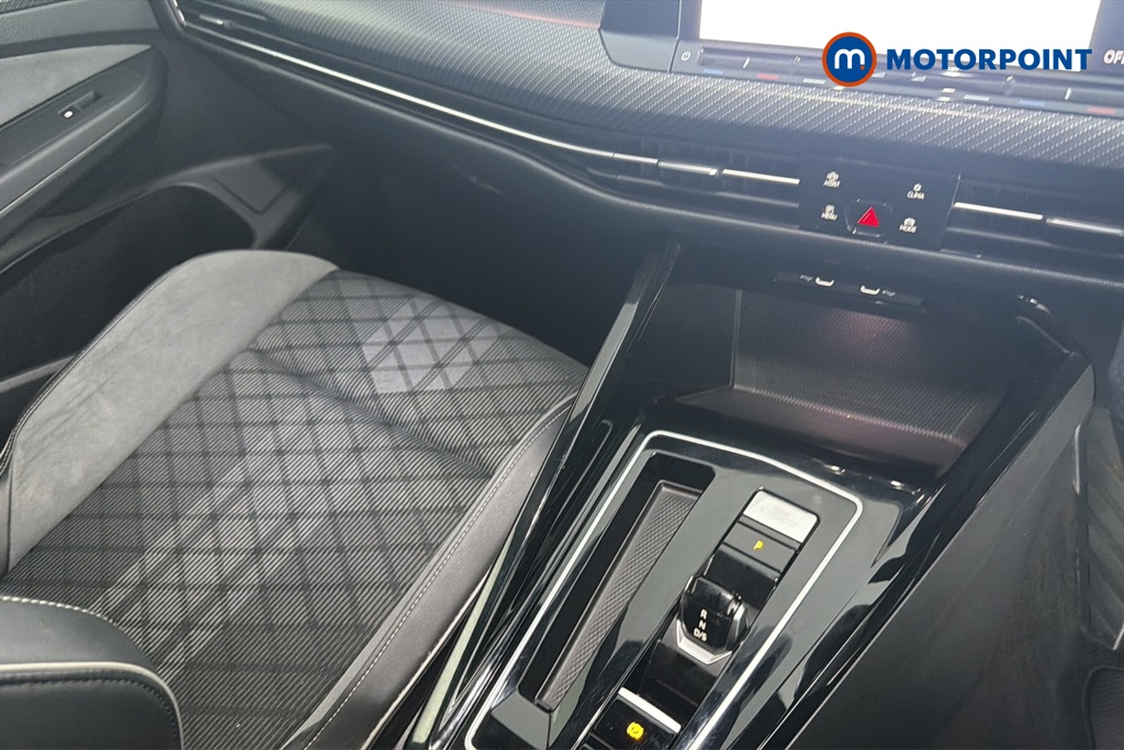 Volkswagen Golf R-Line Automatic Petrol Hatchback - Stock Number (1683962) - 15th supplementary image