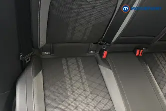 Volkswagen Golf R-Line Automatic Petrol Hatchback - Stock Number (1683962) - 27th supplementary image