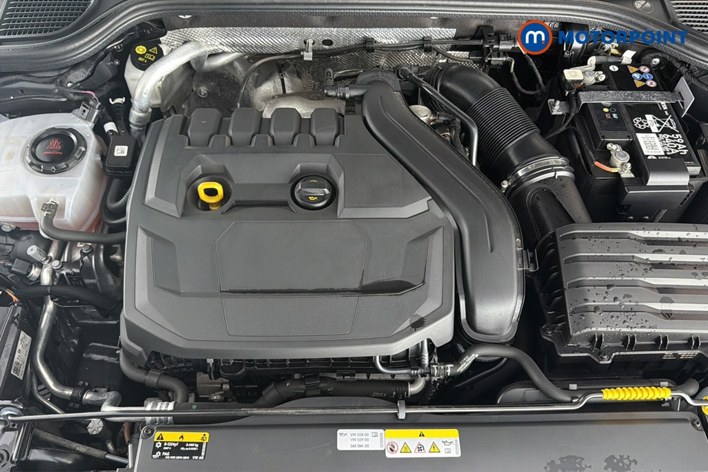 Volkswagen Golf R-Line Automatic Petrol Hatchback - Stock Number (1683962) - 48th supplementary image