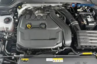 Volkswagen Golf R-Line Automatic Petrol Hatchback - Stock Number (1683962) - 48th supplementary image