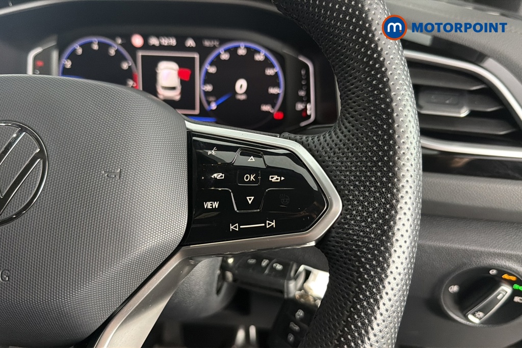 Volkswagen T-Roc R-Line Manual Petrol SUV - Stock Number (1684237) - 3rd supplementary image