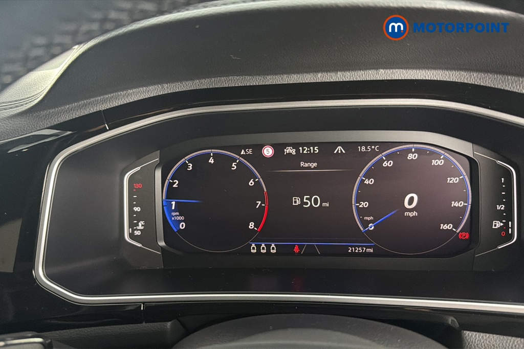 Volkswagen T-Roc R-Line Manual Petrol SUV - Stock Number (1684237) - 7th supplementary image