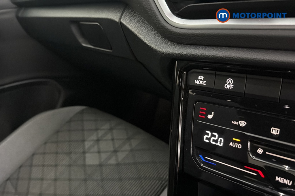 Volkswagen T-Roc R-Line Manual Petrol SUV - Stock Number (1684237) - 14th supplementary image