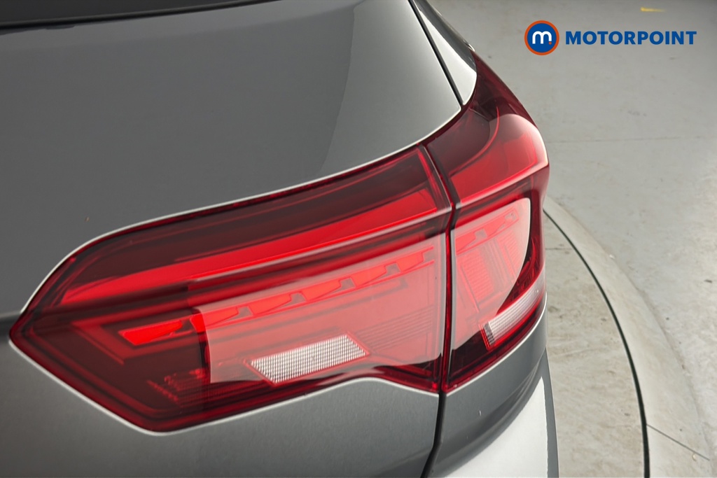 Volkswagen T-Roc R-Line Manual Petrol SUV - Stock Number (1684237) - 36th supplementary image