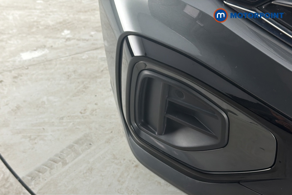Volkswagen T-Roc R-Line Manual Petrol SUV - Stock Number (1684237) - 38th supplementary image