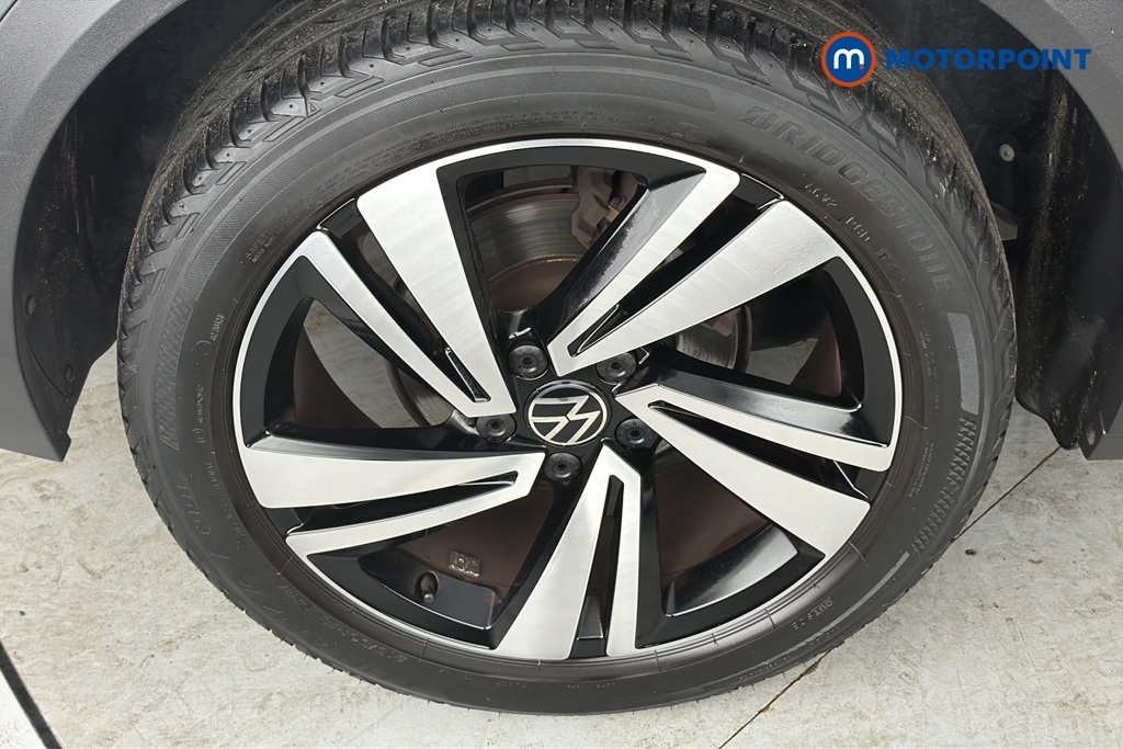 Volkswagen T-Roc R-Line Manual Petrol SUV - Stock Number (1684237) - 46th supplementary image