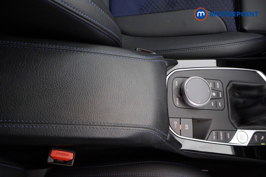 BMW 2 Series M Sport Manual Petrol Saloon - Stock Number (1684242) - 14th supplementary image