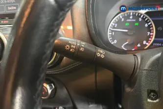 Nissan Juke N-Connecta Automatic Petrol SUV - Stock Number (1645318) - 5th supplementary image