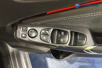 Nissan Juke N-Connecta Automatic Petrol SUV - Stock Number (1645318) - 19th supplementary image