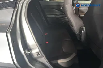 Nissan Juke N-Connecta Automatic Petrol SUV - Stock Number (1645318) - 25th supplementary image