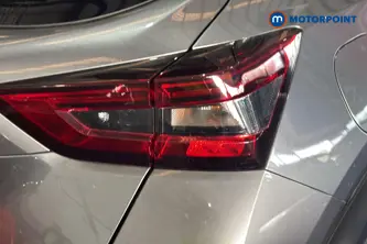 Nissan Juke N-Connecta Automatic Petrol SUV - Stock Number (1645318) - 36th supplementary image