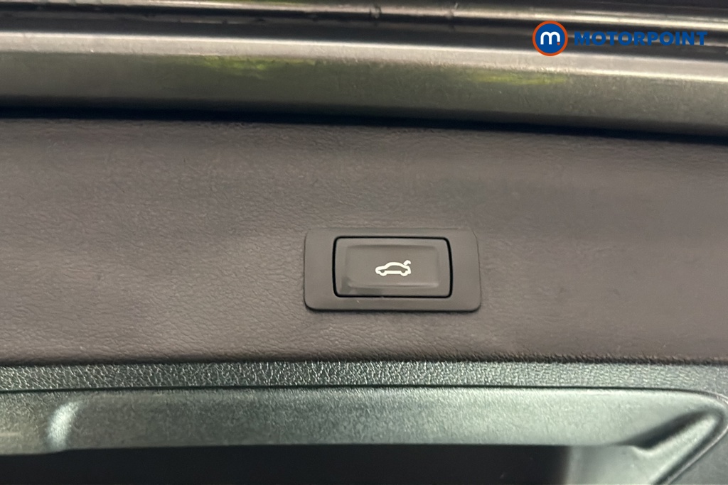 Audi Q2 S Line Automatic Petrol SUV - Stock Number (1645966) - 35th supplementary image