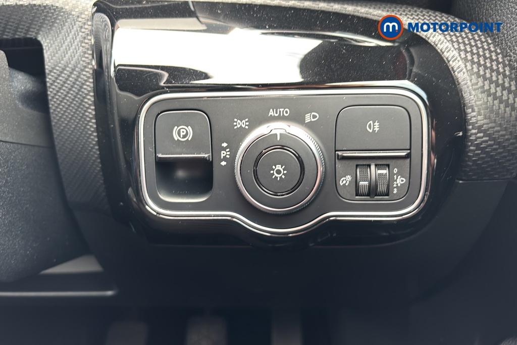 Mercedes-Benz A Class SE Manual Petrol Hatchback - Stock Number (1656193) - 11th supplementary image