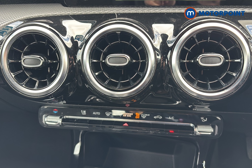 Mercedes-Benz A Class SE Manual Petrol Hatchback - Stock Number (1656193) - 12th supplementary image