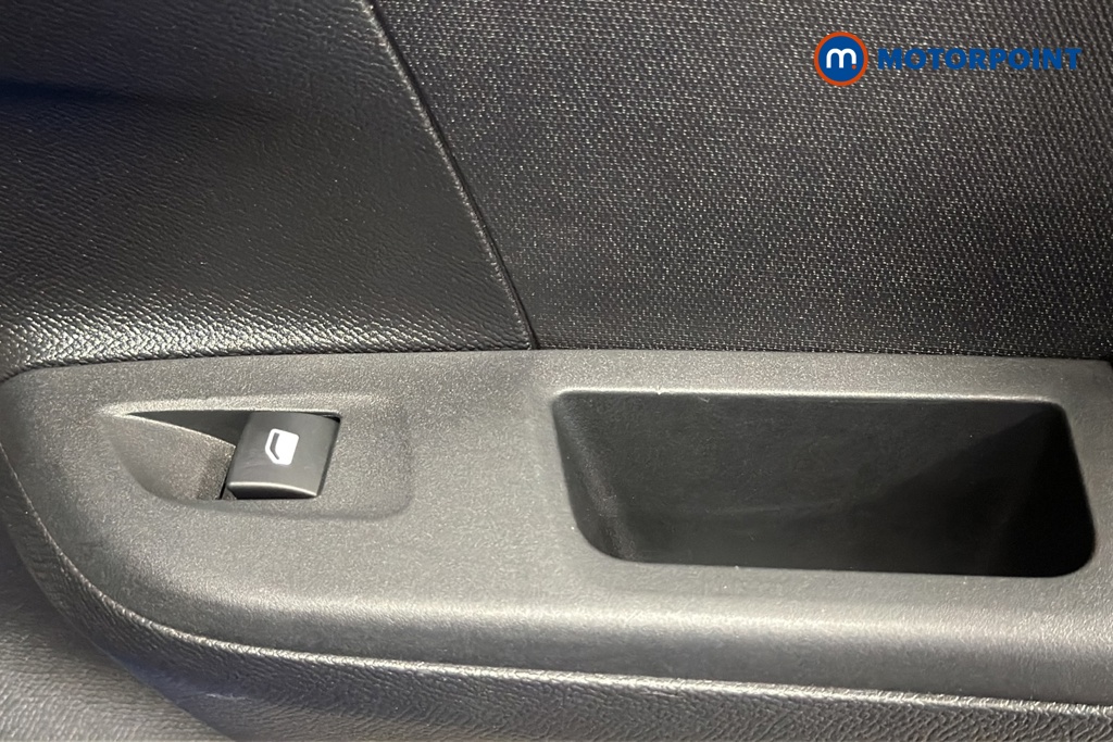 Vauxhall Corsa GS Manual Petrol Hatchback - Stock Number (1670847) - 993rd supplementary image