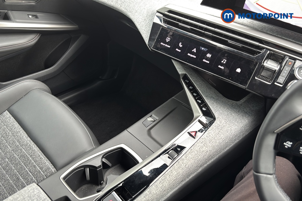 Peugeot 5008 Allure Premium Automatic Petrol SUV - Stock Number (1670925) - 15th supplementary image