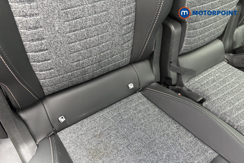 Peugeot 5008 Allure Premium Automatic Petrol SUV - Stock Number (1670925) - 27th supplementary image