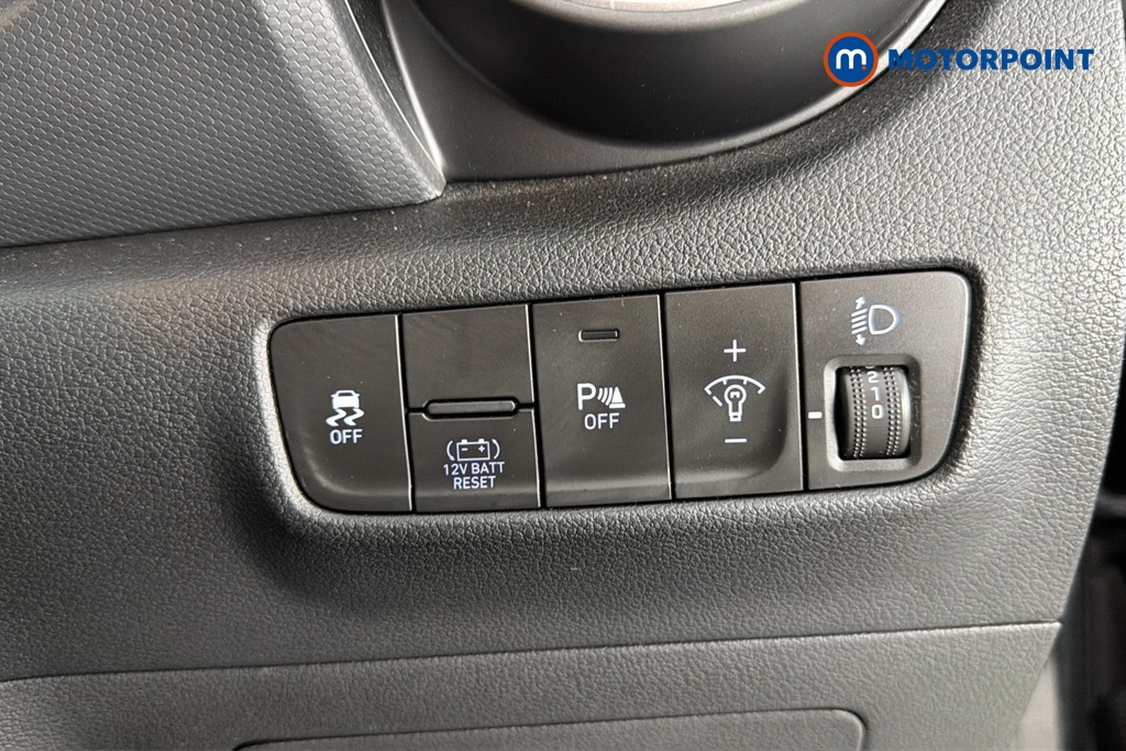 Hyundai Kona Se Connect Automatic Petrol-Electric Hybrid SUV - Stock Number (1671288) - 11th supplementary image
