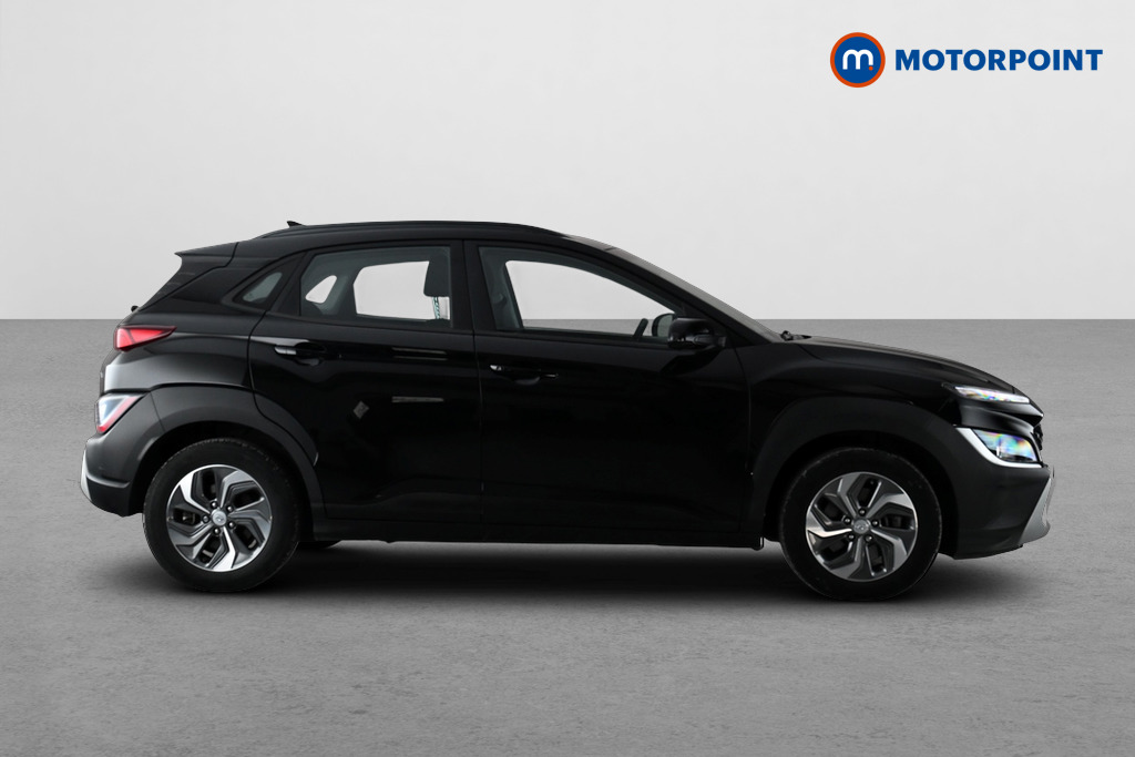 Hyundai Kona Se Connect Automatic Petrol-Electric Hybrid SUV - Stock Number (1671288) - Passenger side