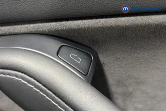 Tesla Model Y Long Range Automatic Electric SUV - Stock Number (1674373) - 995th supplementary image