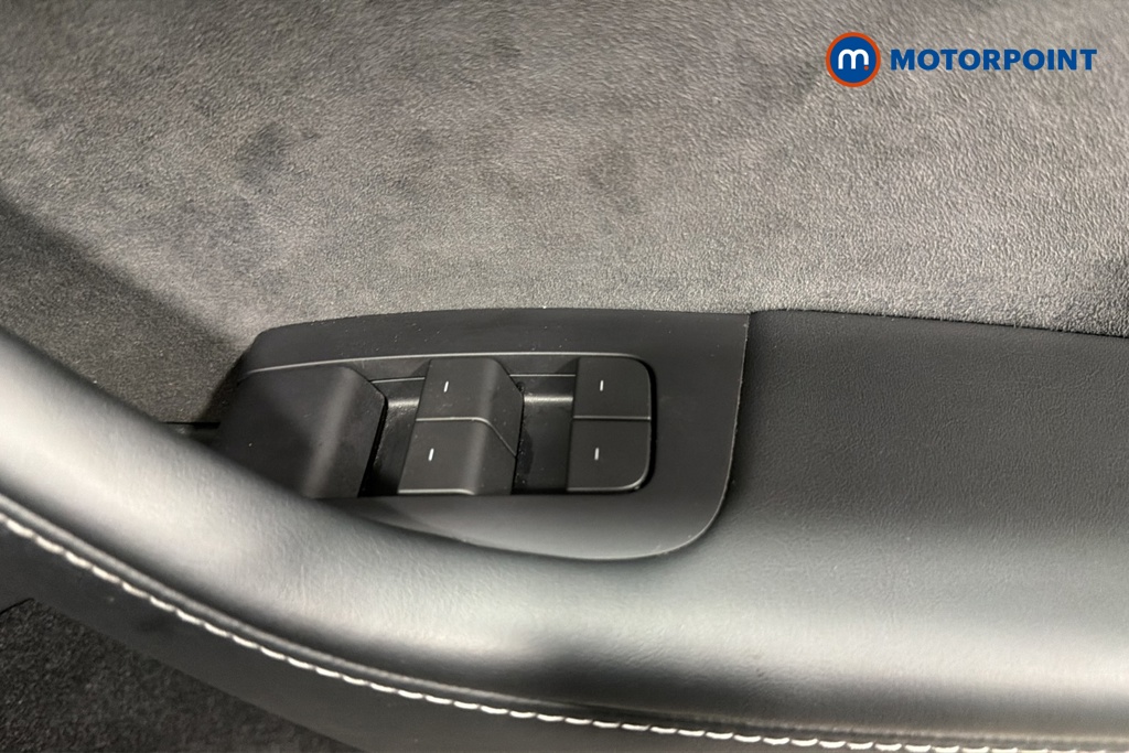 Tesla Model Y Long Range Automatic Electric SUV - Stock Number (1674373) - 19th supplementary image