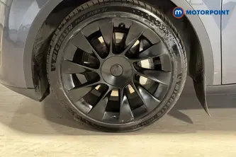Tesla Model Y Long Range Automatic Electric SUV - Stock Number (1674373) - 44th supplementary image