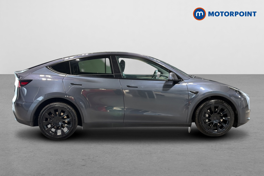 Tesla Model Y Long Range Automatic Electric SUV - Stock Number (1674373) - Passenger side