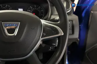 Dacia Duster Prestige Manual Petrol SUV - Stock Number (1676325) - 3rd supplementary image